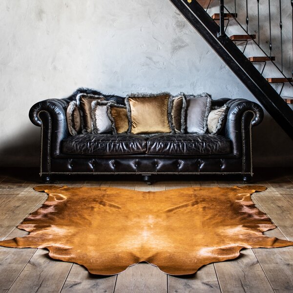 Taupe sametový polštář lemovaný kožešinou Copp - 45*45*10cm - Mars & More