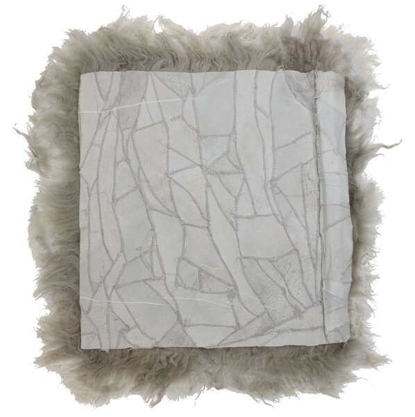 Kožený šedý podsedák dlouhý chlup Curly grey - 40*40*2cm - Mars & More