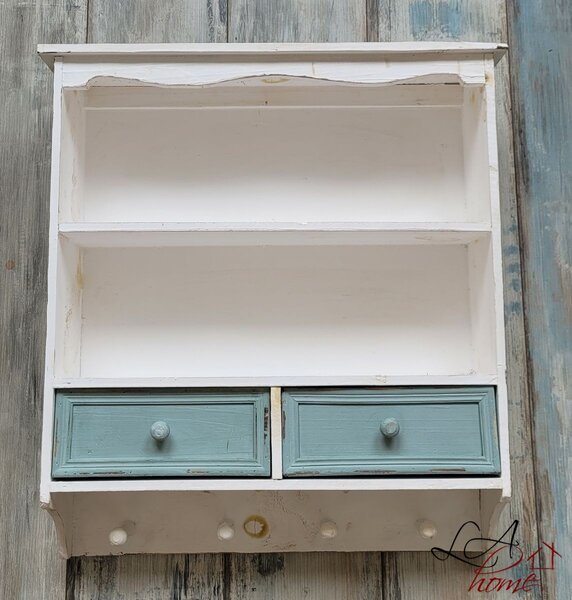 Bílá vintage nástěnná polička s modrými šuplíčky Vann - 56*13*60 cm - Clayre & Eef