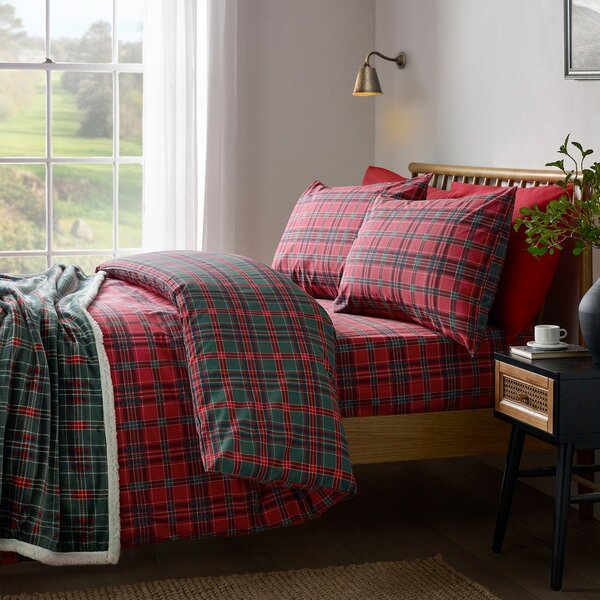Červené/tmavě zelené povlečení na jednolůžko 135x200 cm Tartan Check – Catherine Lansfield