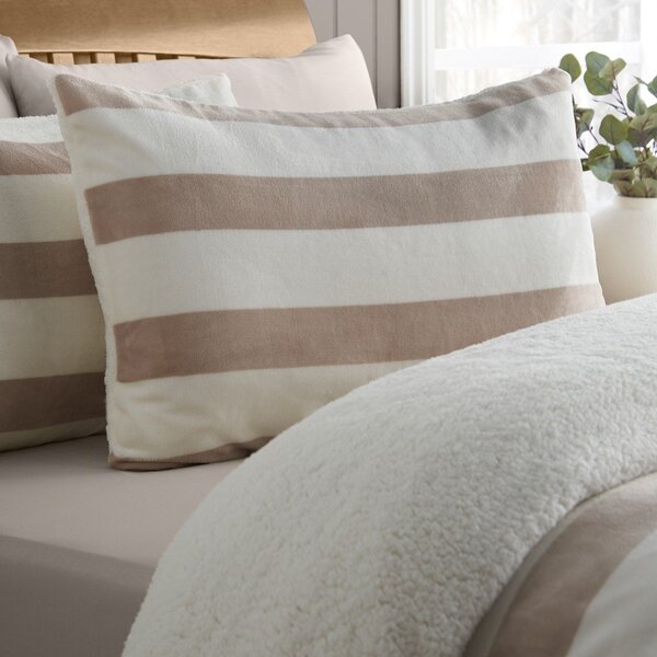 Povlečení na jednolůžko s beránkem v přírodní barvě 135x200 cm Cosy Sherpa Stripe – Catherine Lansfield