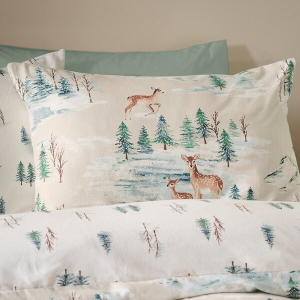 Flanelové povlečení na dvoulůžko v přírodní barvě 230x220 cm Brushed Christmas Deer – Catherine Lansfield