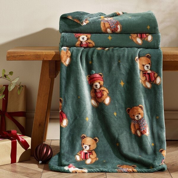 Tmavě zelená deka s vánočním motivem 170x130 cm Christmas Tartan Teddy Bear – Catherine Lansfield