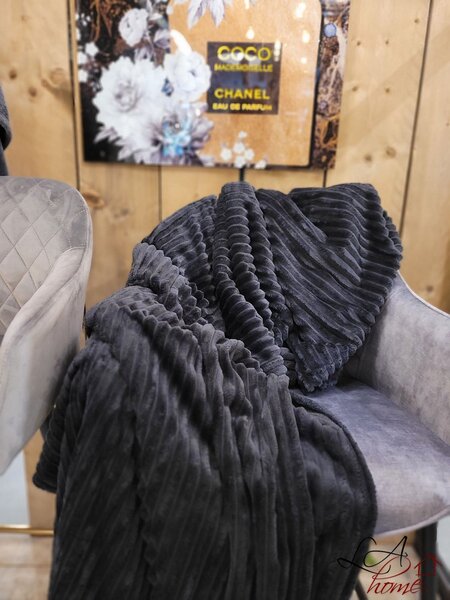 Černý plyšový pléd Stockholm black - 150*200 cm - Collectione
