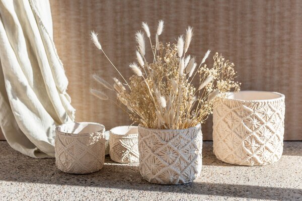 Béžový cementový květináč s drhaným vzorem Ibiza Macramé - Ø23*21 cm - J-Line by Jolipa