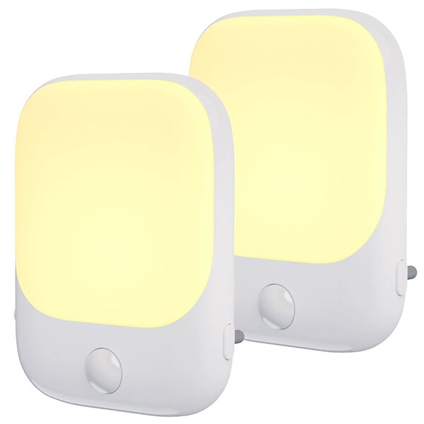 LED svítidlo do zásuvky Pati, 1x LED 0,6w, 2700k, w, senzor pohybu a soumraku