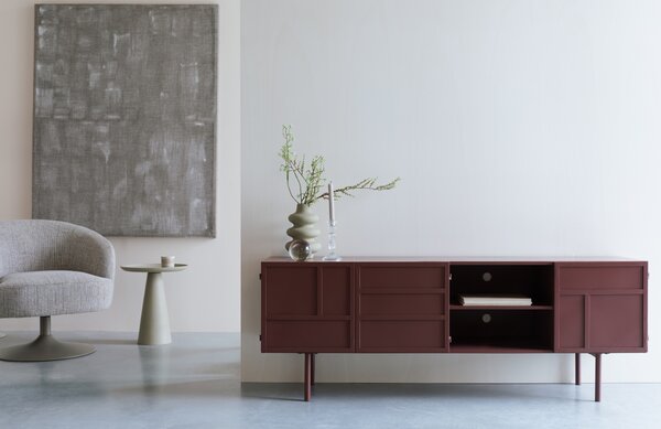 -25 % Dny MOMENTI– White Label Červená kovová komoda WLL DAVIS 105 x 36 cm
