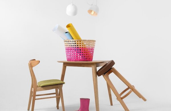 Nordic Design Bílé kovové závěsné světlo Pop 2