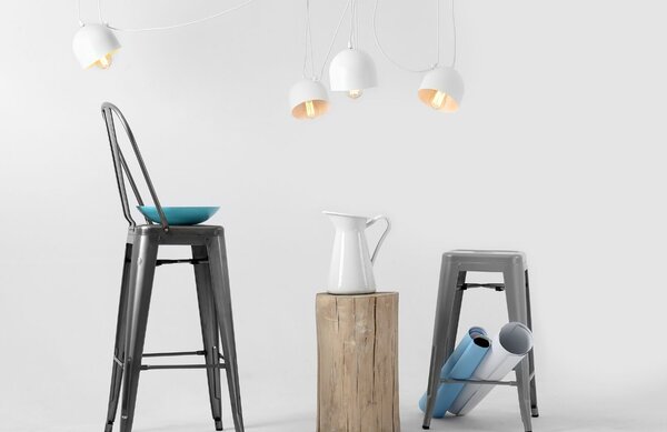 Nordic Design Bílé kovové závěsné světlo Pop 4