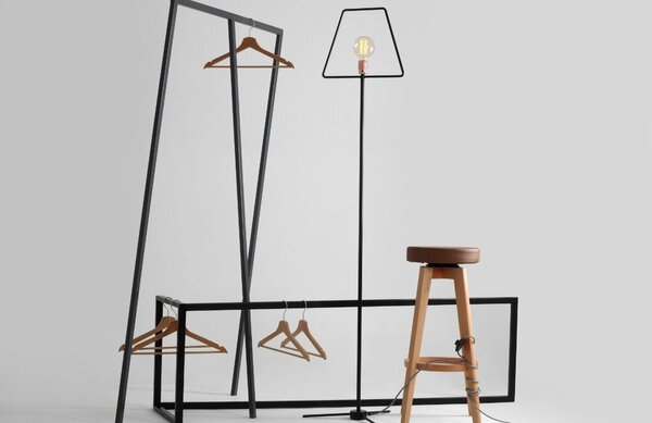 Nordic Design Černá kovová stojací lampa Jolita 177 cm