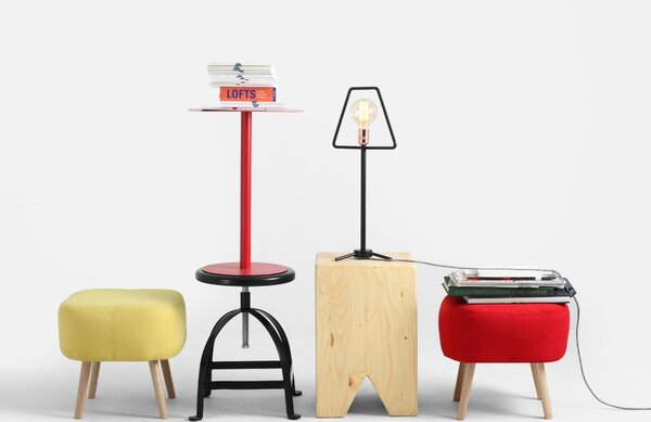 Nordic Design Černá kovová stolní lampa Jolita
