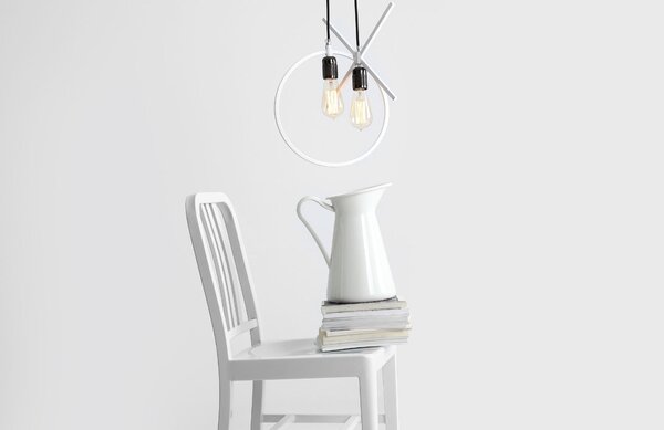 Nordic Design Bílé kovové závěsné světlo Ring