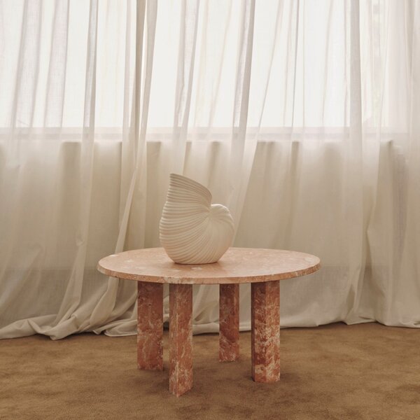 FERM LIVING Váza Shell Vase, Off-white