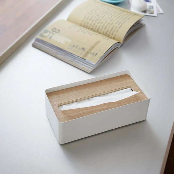 Bílý kovový box na ubrousky Yamazaki Rin 26 x 13 cm