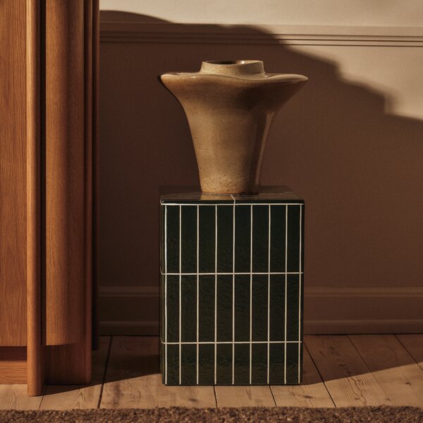 FERM LIVING Odkládací stolek Pillar, Brown