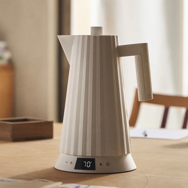 Alessi designové rychlovarné konvice Plissé Temperature Control