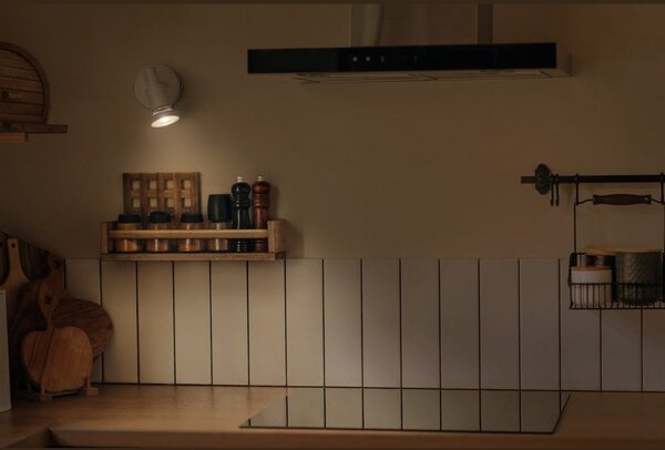 Bílé LED stropní svítidlo GU10 3,4 W SPOT, teplá bílá