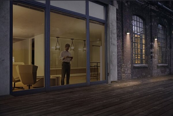 LED nástěnné solární svítidlo IP44 OXFORD, teplá bílá
