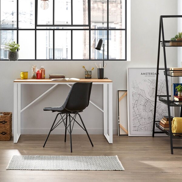 Přírodní pracovní stůl Kave Home Talbot 120 x 60 cm