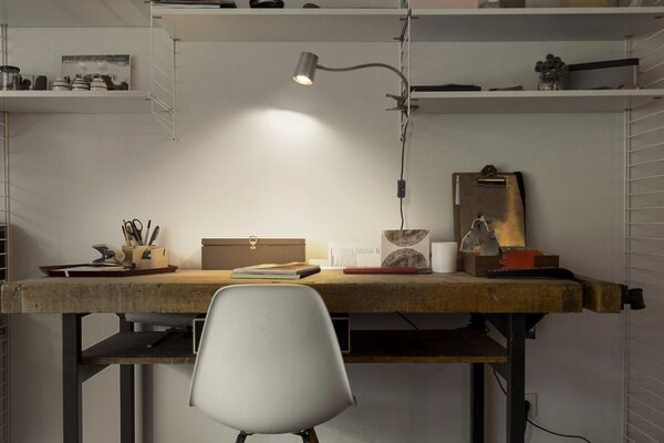 Tmavě šedá stolní lampa s klipem GU10 9W OFFICE TRAPEZIUM