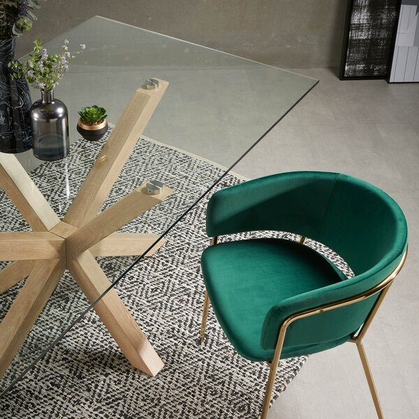 Skleněný jídelní stůl Kave Home Argo 180 x 100 cm s přírodní kovovou podnoží