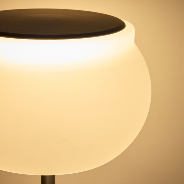 Kave Home Stříbrná kovová stojací LED lampa Leruna 146 cm