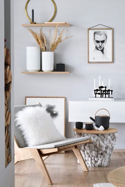 Svícen STOFF Nagel Black SN105