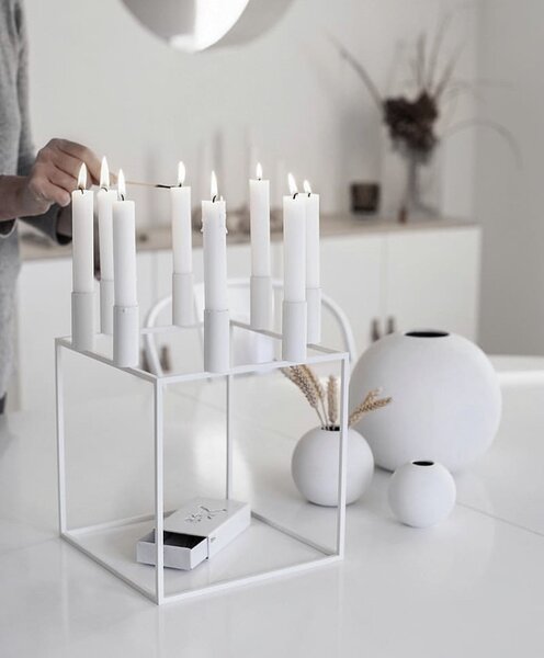 Audo Copenhagen Svícen Kubus 8 - White BLS123