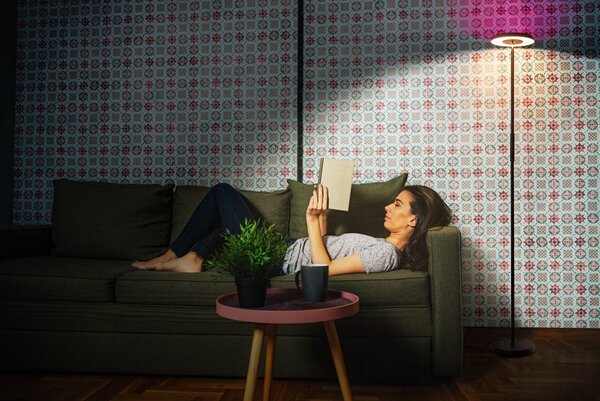SMART Stojací lampa 24 W RGB,Laditelná bílá