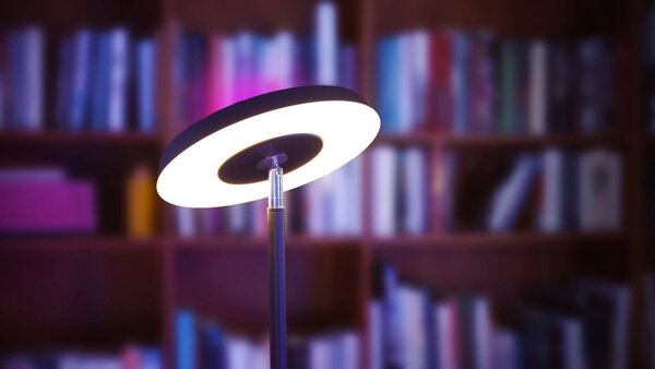 SMART Stojací lampa 24 W RGB,Laditelná bílá