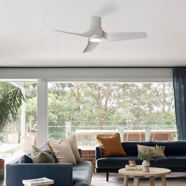 Stropní ventilátor Nautica se světlem, bílý, tichý – Beacon Beacon Lighting, Nautica, stmívatelné, Bílá, Obývací pokoj, Plast, Moderní