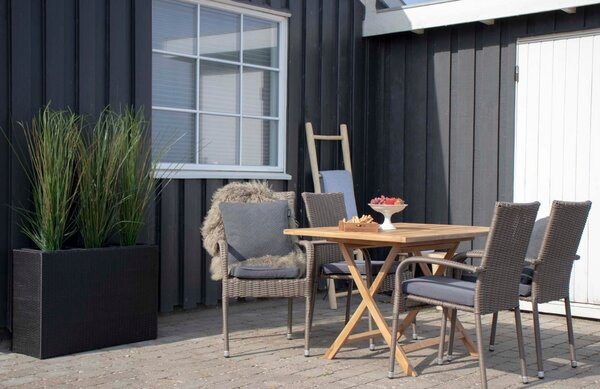 Nordic Living Dřevěný přírodní jídelní stůl Oviedo 120 cm