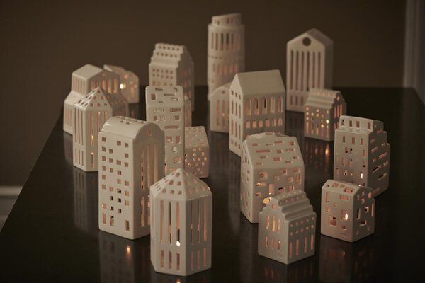 Kähler Design Svícen Urbania - Long Church KD256