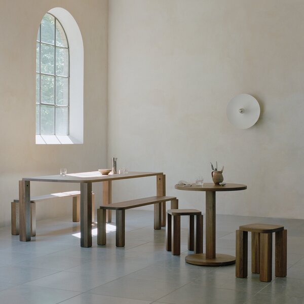 NEW WORKS Kavárenský stolek Atlas, Fumed Oak