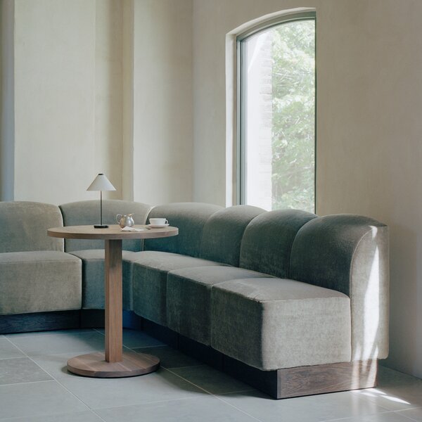 NEW WORKS Kavárenský stolek Atlas, Fumed Oak