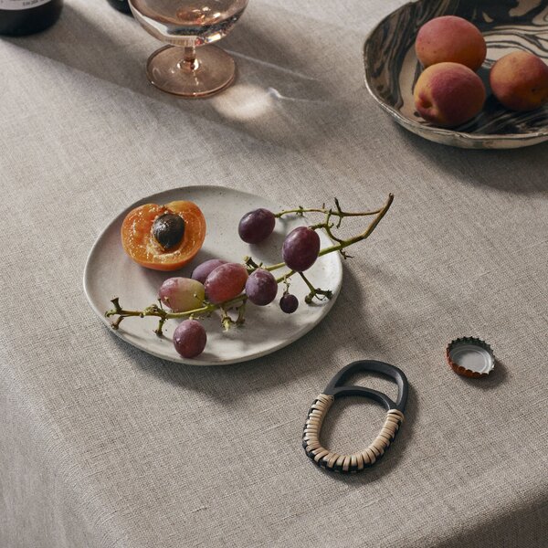 FERM LIVING Otvírák na láhve Weave, Natural/Black Brass