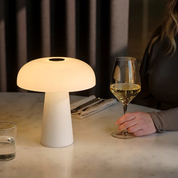 Nordlux Stolní LED přenosná lampa Glossy Mini Portable, v. 24 cm, 3000K Barva: Šedohnědá