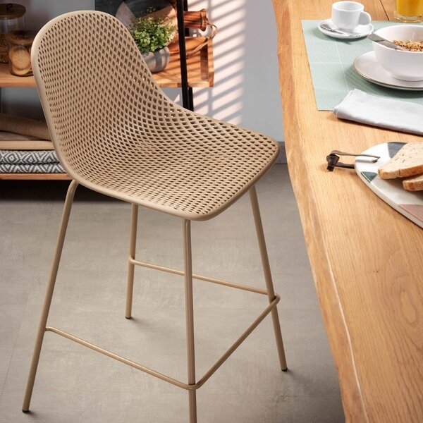 Kave Home Béžová plastová barová židle Quinby 75 cm