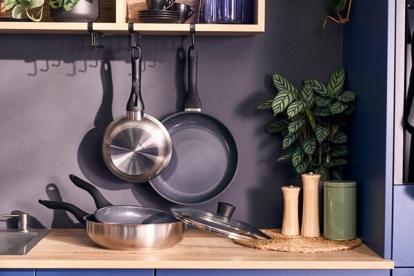 PÁNEV NA SMAŽENÍ vrstva z keramiky 24 cm Henckels by ZWILLING - Online Only vaření, Online Only
