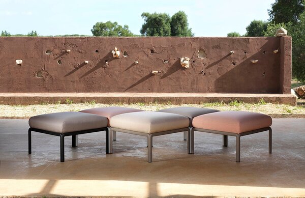 Nardi Béžová látková zahradní podnožka Komodo s tmavě šedou podnoží 72 x 72 cm