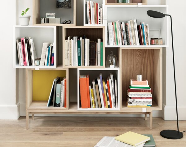 Muuto Stojací lampa Leaf, black LEAFLR02