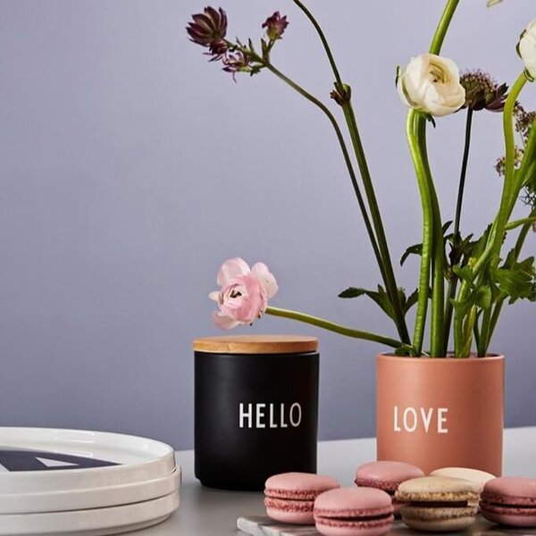 Design Letters Porcelánový hrnek HELLO DL154