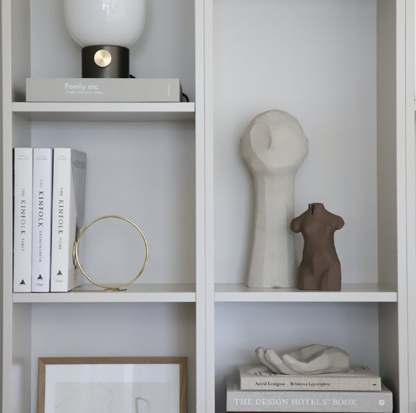 COOEE Design Betonová soška Bless - Limestone CED300