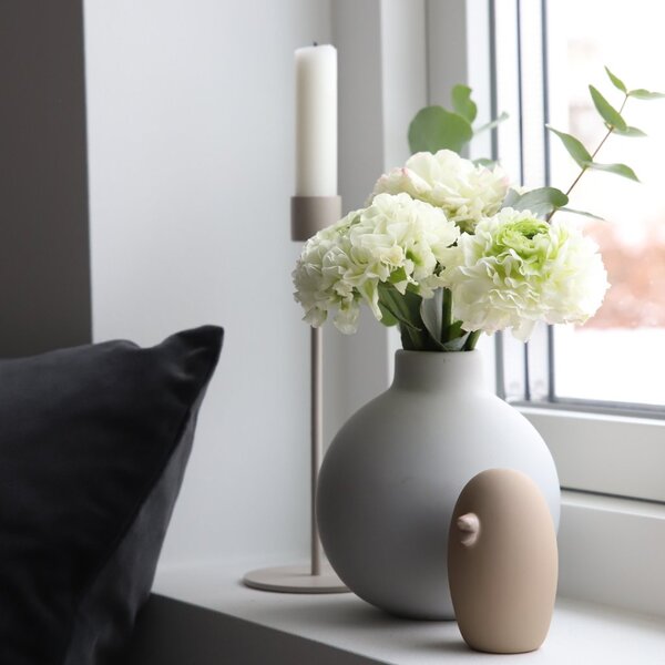 COOEE Design Svícen Candlestick Sand - 21 cm CED307