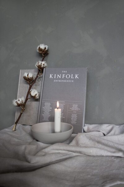 Storefactory Scandinavia Keramický svícen Lidatorp M - Light Grey SF106