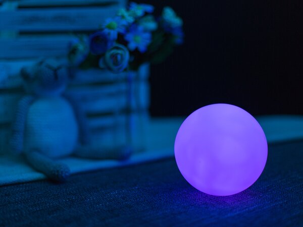 Sdeko Svíticí LED koule měnící barvy