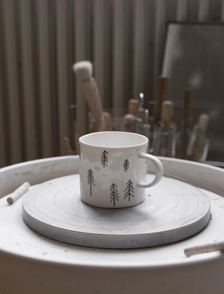 Fine Little Day Porcelánový hrnek s ouškem Tall FLD195