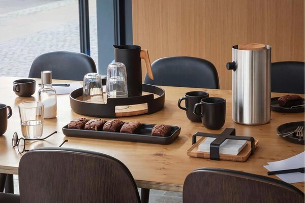 Termoska s pumpou Eva Solo Nordic Kitchen 1,8 l nerez – velkokapacitní designová nerezová pumpovací termoska na kávu a čaj