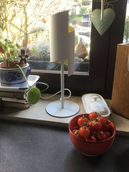 Chytrá WiFi stolní lampa bílá DECOR TWIST, laditelná bílá
