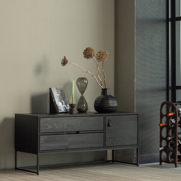 WOOOD Černý dřevěný TV stolek Sinai 120 x 44 cm